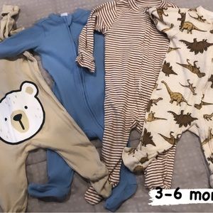 Four footed long sleeve Onesies sleepers